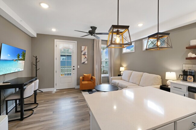 Building Photo - 214 Great Loop E Dr