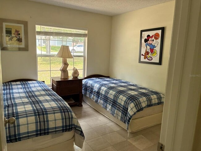 Building Photo - 15405 Margaux Dr