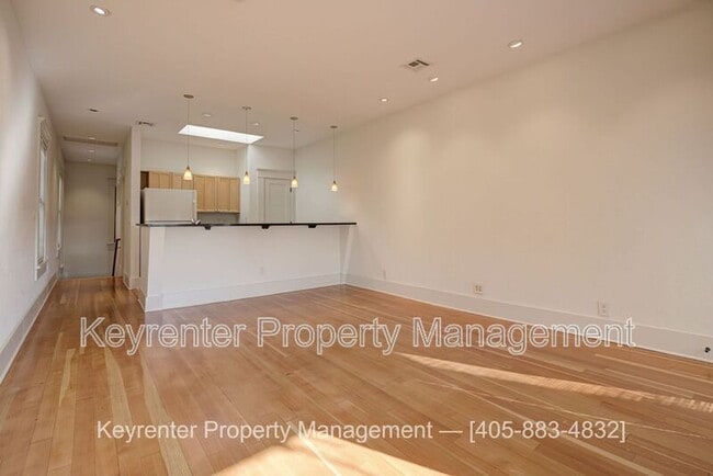 Building Photo - 812 NW 7th St