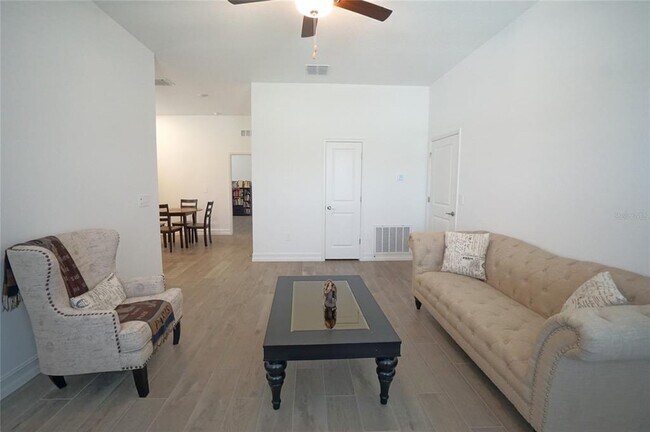 Building Photo - 12470 Bergstrom Bay Dr