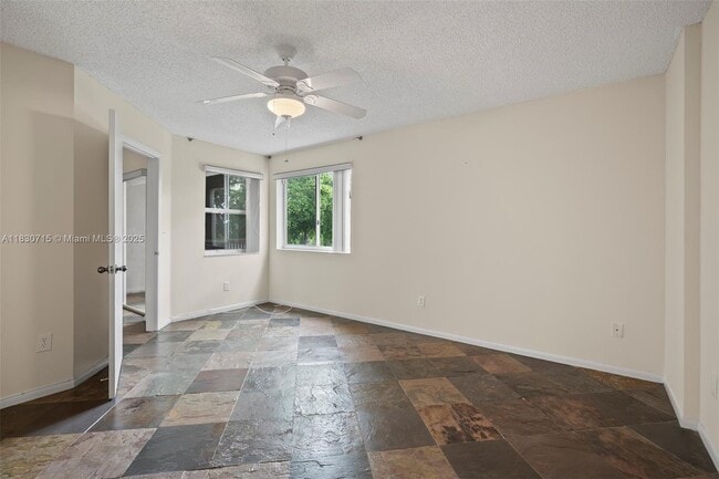Building Photo - 9511 Weldon Cir