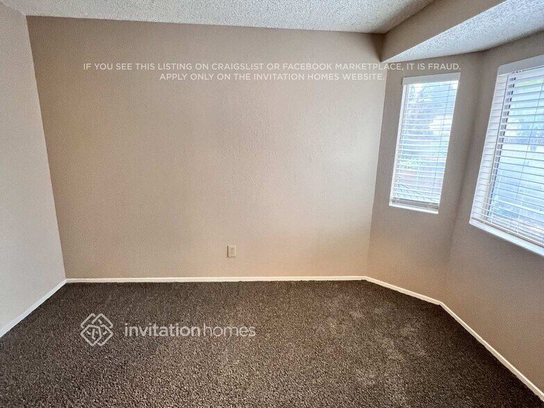 Building Photo - 113 Pomelo Ct