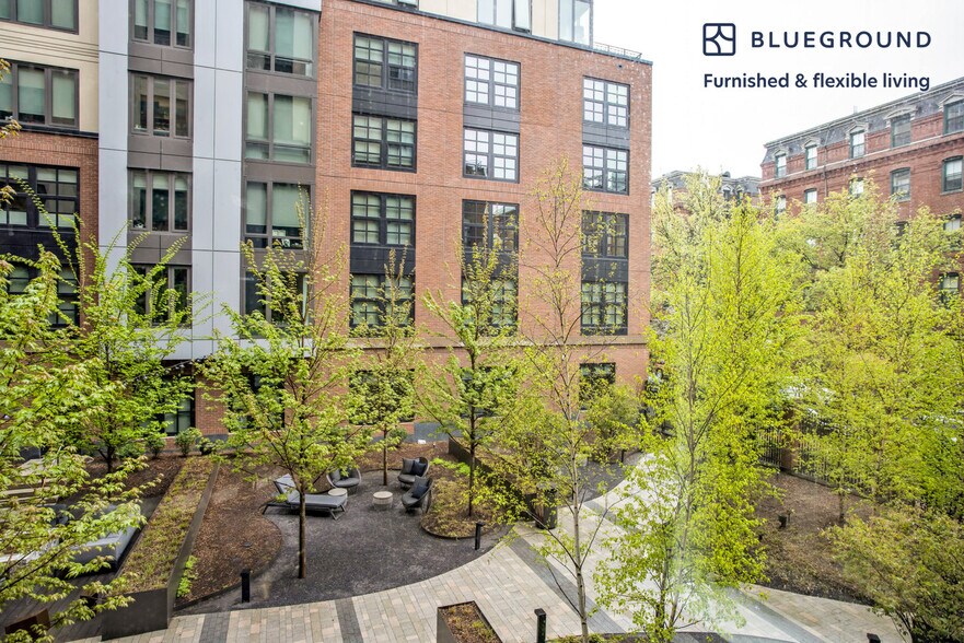 Building Photo - 89 E Dedham St