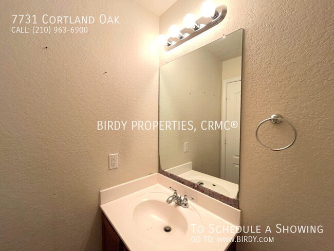 Building Photo - 7731 Cortland Oak