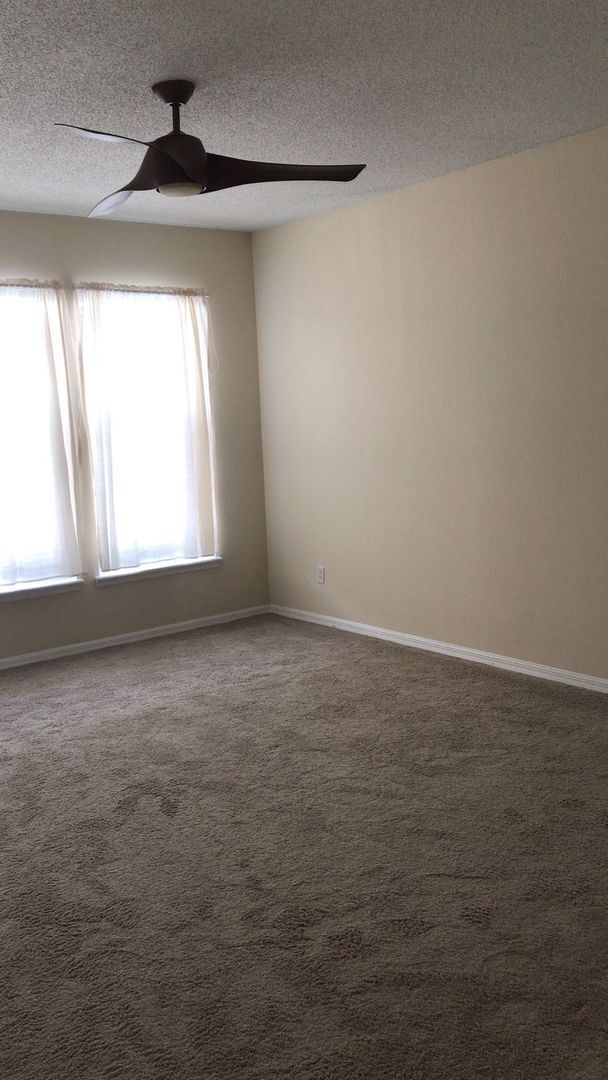 Building Photo - 607 Wisteria Ct