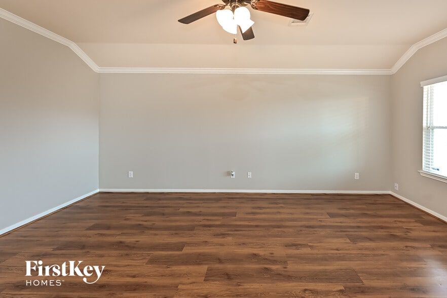 Building Photo - 13142 Lucy Grove Ln