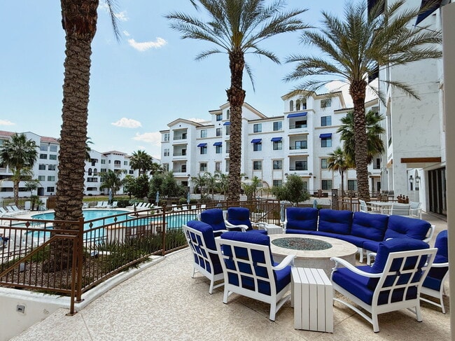 Building Photo - 2511 W Queen Creek Rd