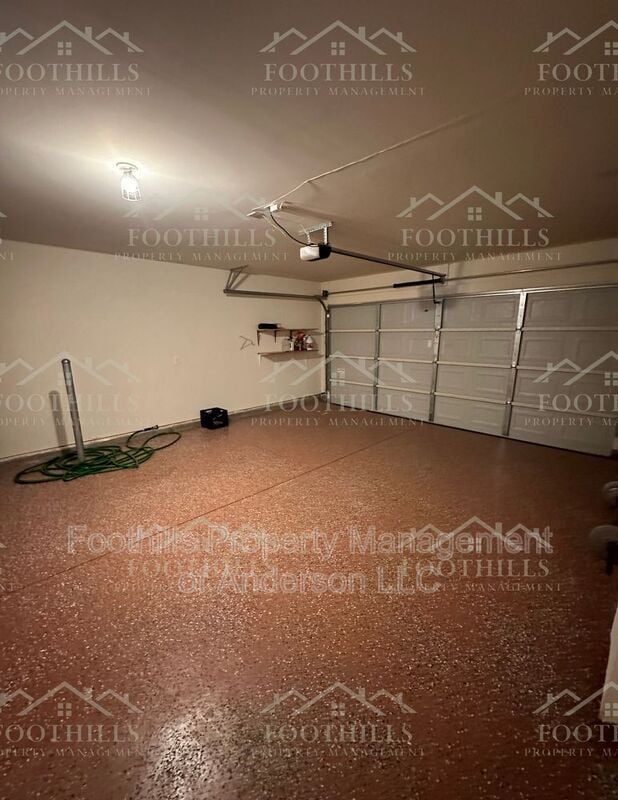 Building Photo - 123 Traditions Blvd