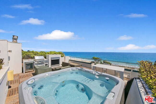 Building Photo - 22065 Pacific Coast Hwy