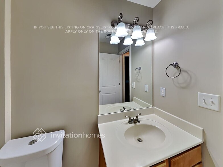 Building Photo - 4731 Sweet Water Dr