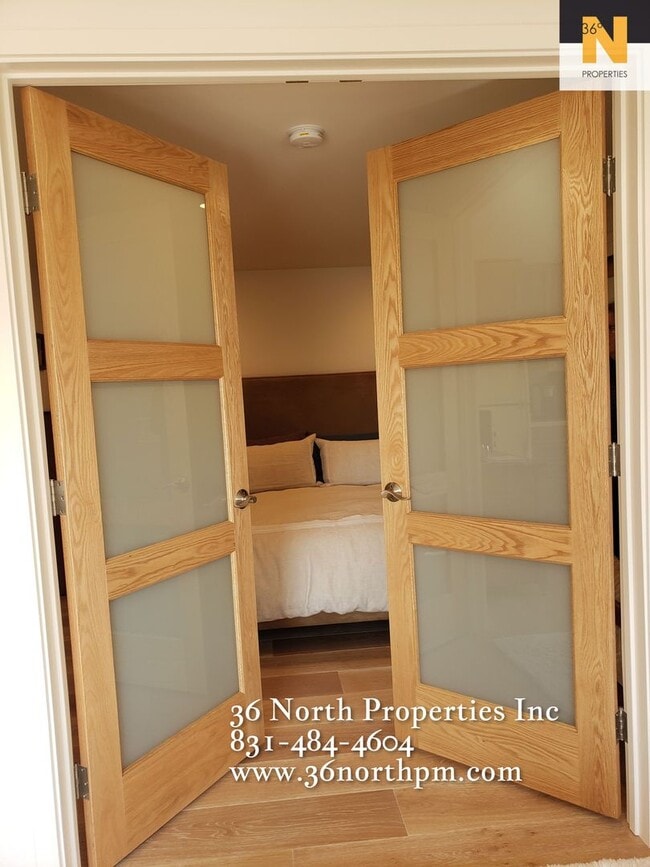 Building Photo - Hatton Fields Retreat with Guest Suite and...