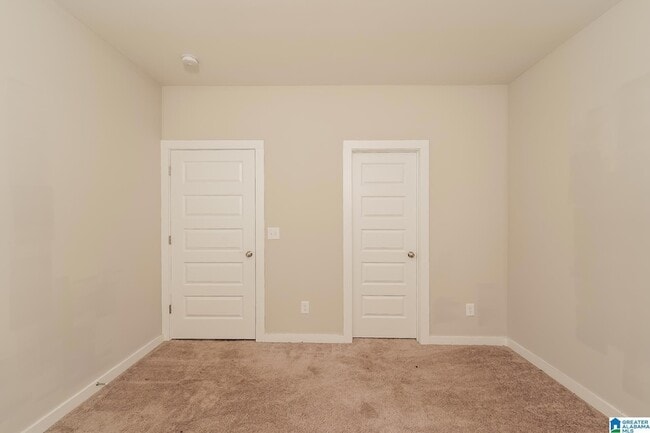 Building Photo - 397 Troubadour Ln