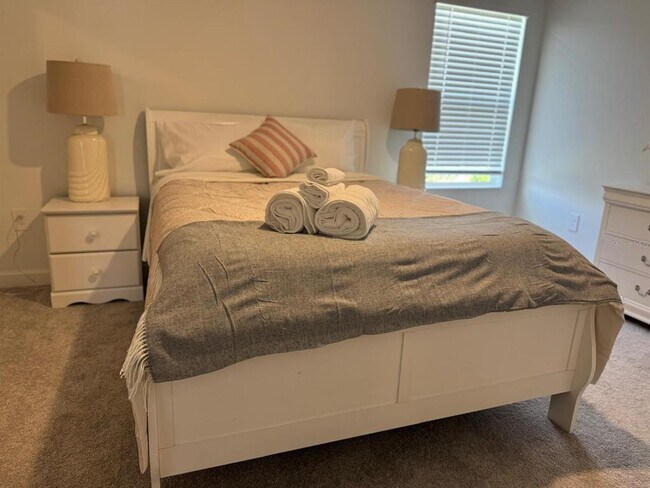 Building Photo - 7111 E Pine Pkwy