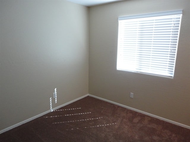 Building Photo - 206 S 151st Ave