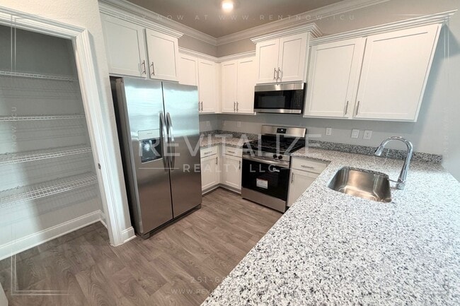 Building Photo - New Construction 4 Bed 2 Bath Cottage in Spanish Fort