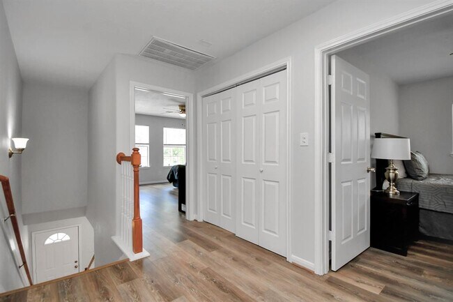 Building Photo - 8106 Rhobell St