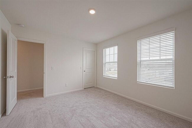 Building Photo - 3993 Fringe Tree Ln