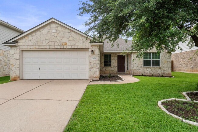 Building Photo - 9424 Castle Pines Dr