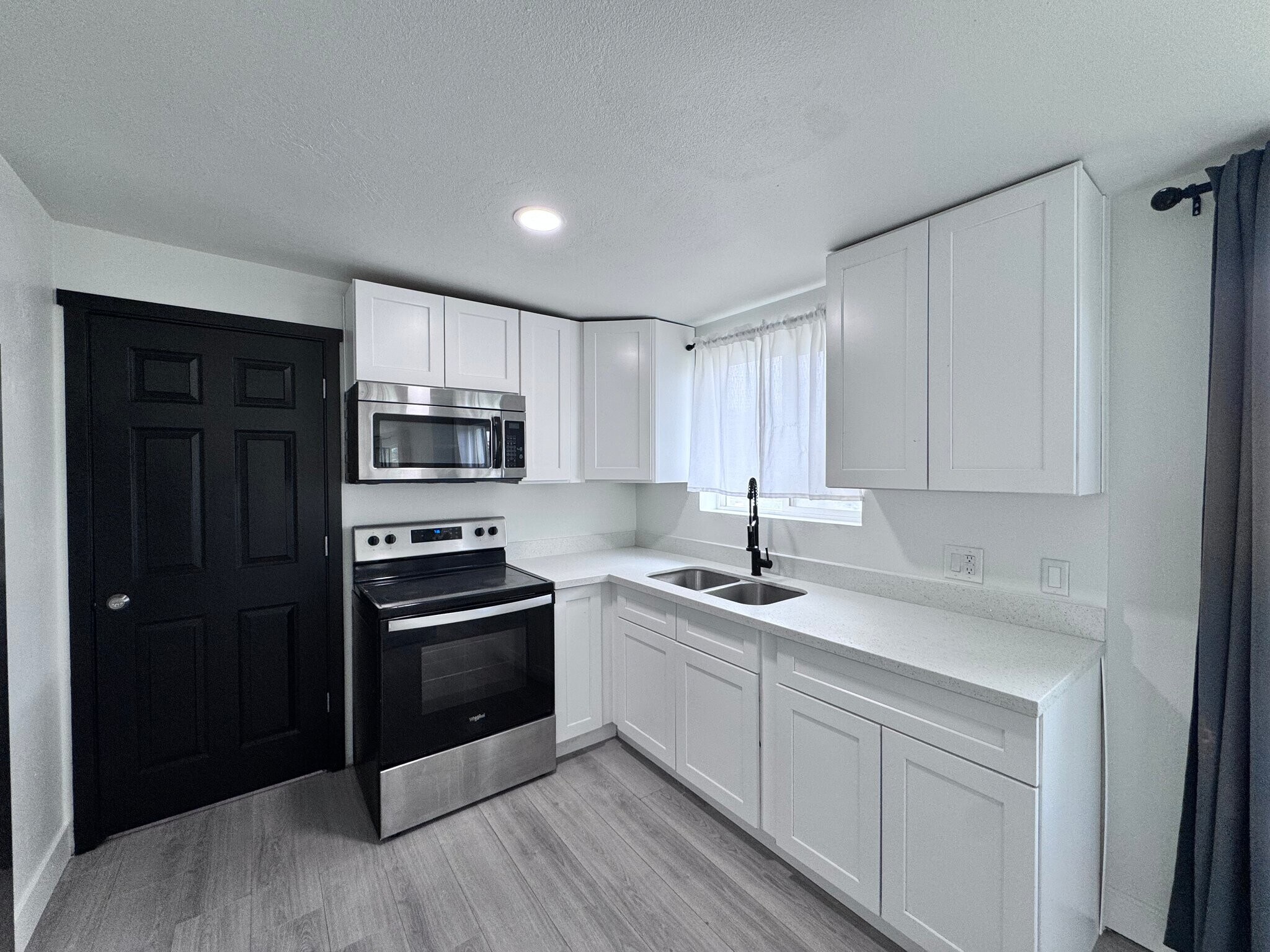 Building Photo - 3560 S 4800 W