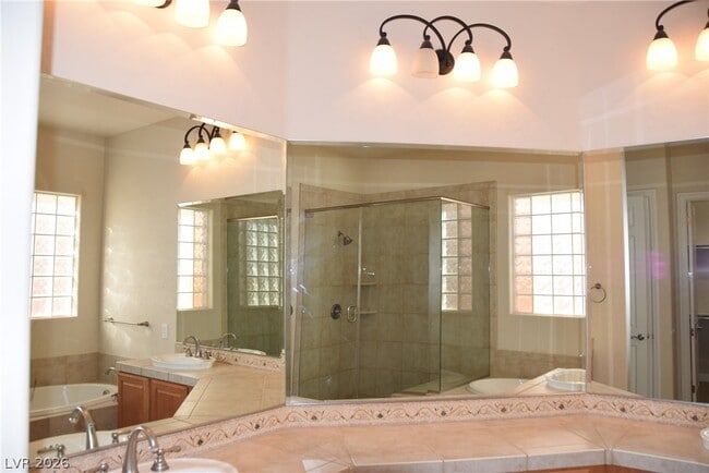 Building Photo - 6904 Homing Pigeon Pl