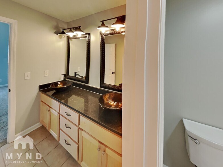 Building Photo - 7762 Wildcreek Trail SE