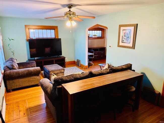 Building Photo - 4018 Webster St