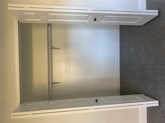 Building Photo - 6024 113th Ave N