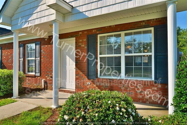 Building Photo - 251 Blue Savannah St