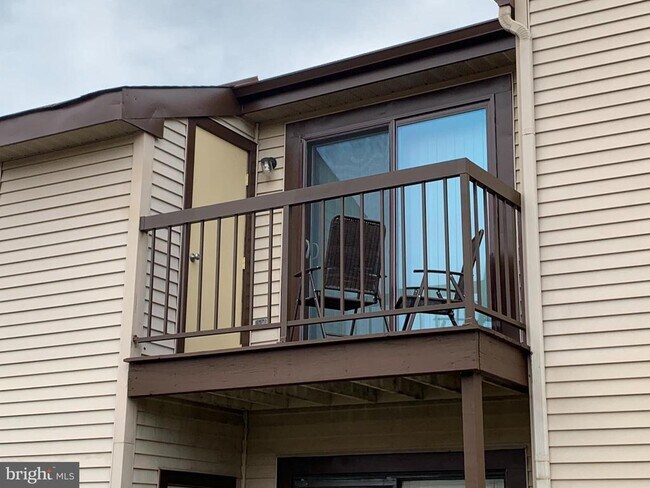 Building Photo - 307 Lucas Ln