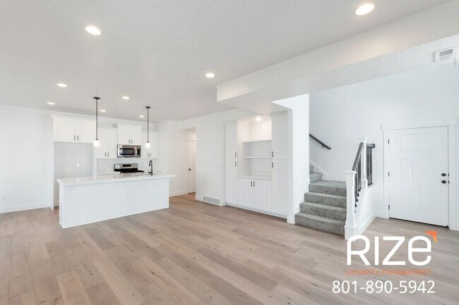 Building Photo - 3953 S Mill Farm Ln