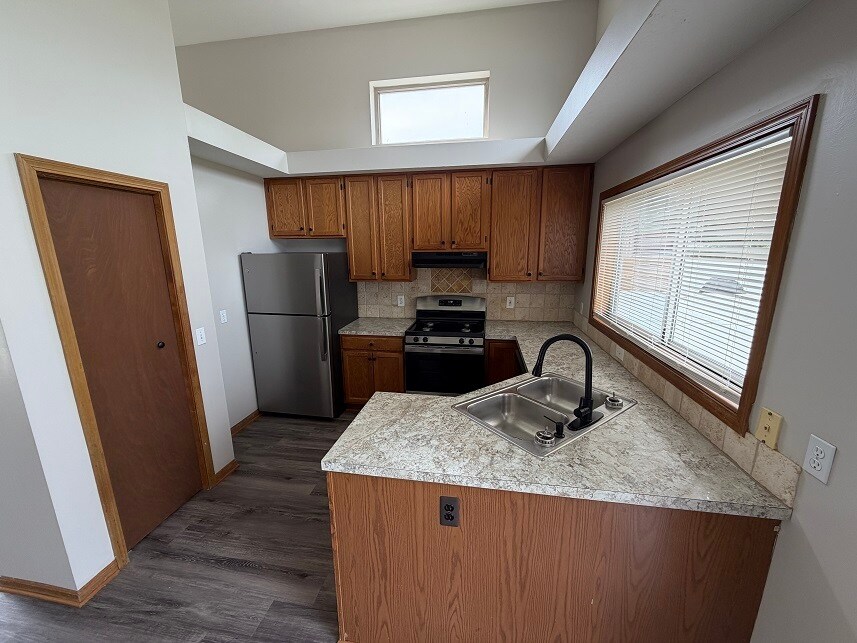 Building Photo - 4541 Brookmeadow Ct SE