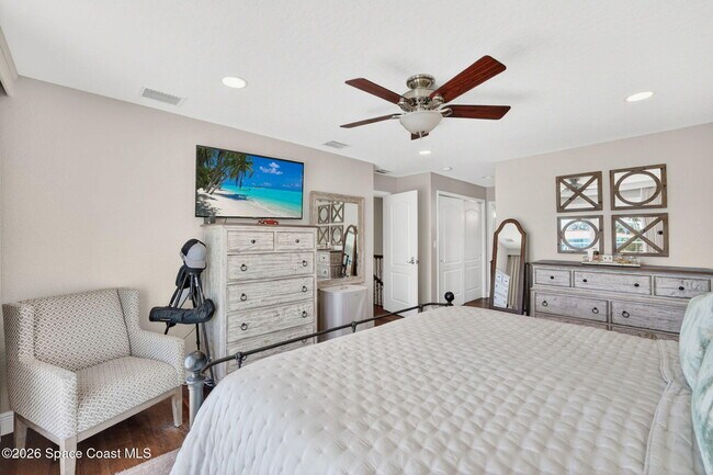 Building Photo - 244 Andros Ave