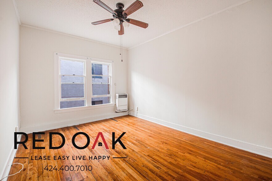 Building Photo - 447 S Grand View St