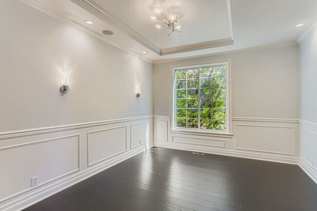Building Photo - 4bd/3.25ba Kirkland house
