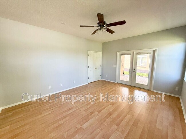 Building Photo - 112 Peregrine Ct