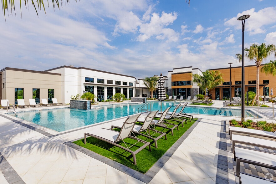 The Alibi at Lake Lilly 2760 Southside Dr Ocoee FL 34761 Apartment