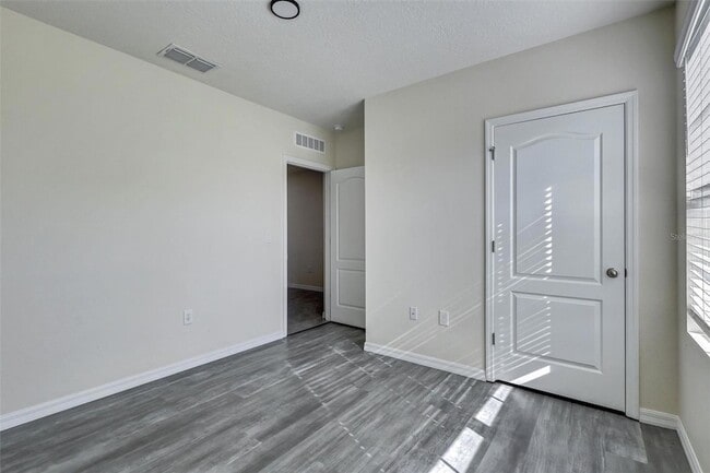 Building Photo - 1466 Mary Belle Ave