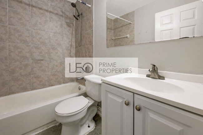 Building Photo - 3168 Bluebird Ln