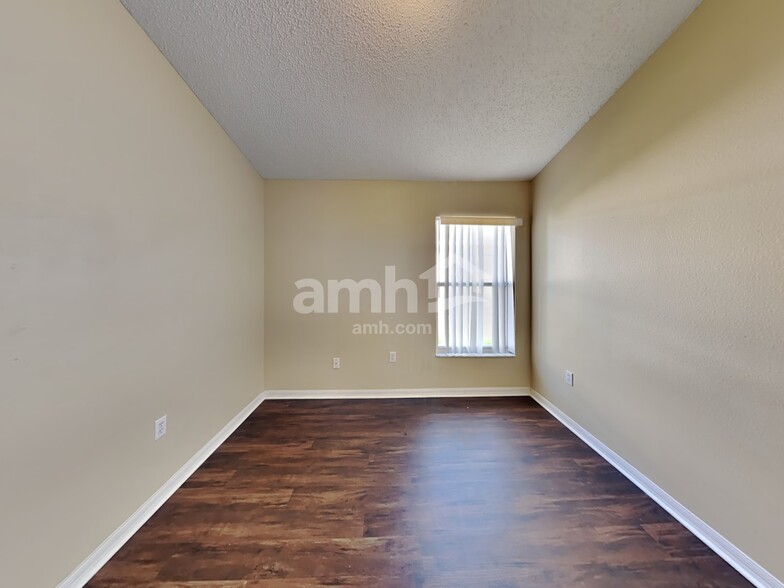 Building Photo - 2229 Hunters Greene Dr