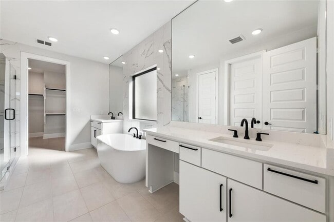 Building Photo - 6216 Bower Wl Rd