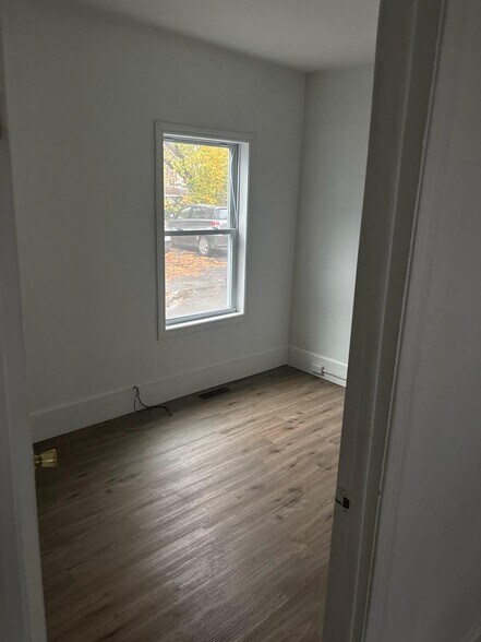 Building Photo - 20 Decatur Street