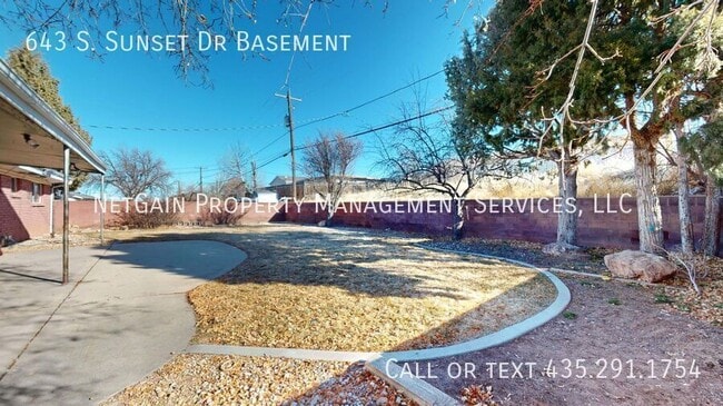 Building Photo - 643 S Sunset Dr