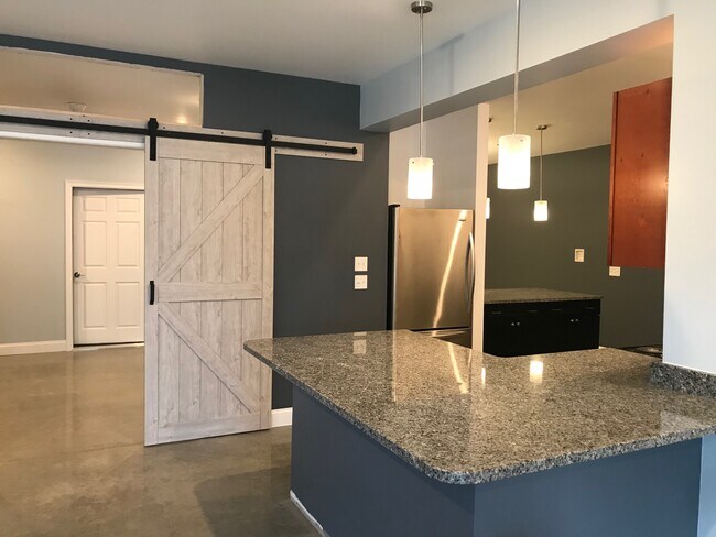 Kitchen Island & spare room entrance - 80 Keltan Hts