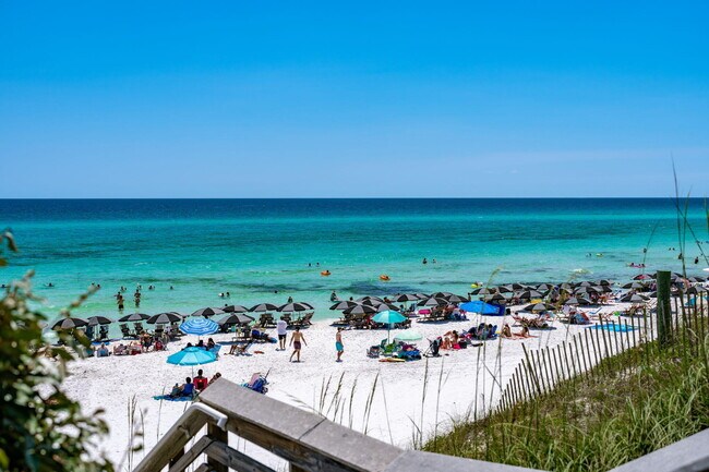 Building Photo - 1732 W County Hwy 30A