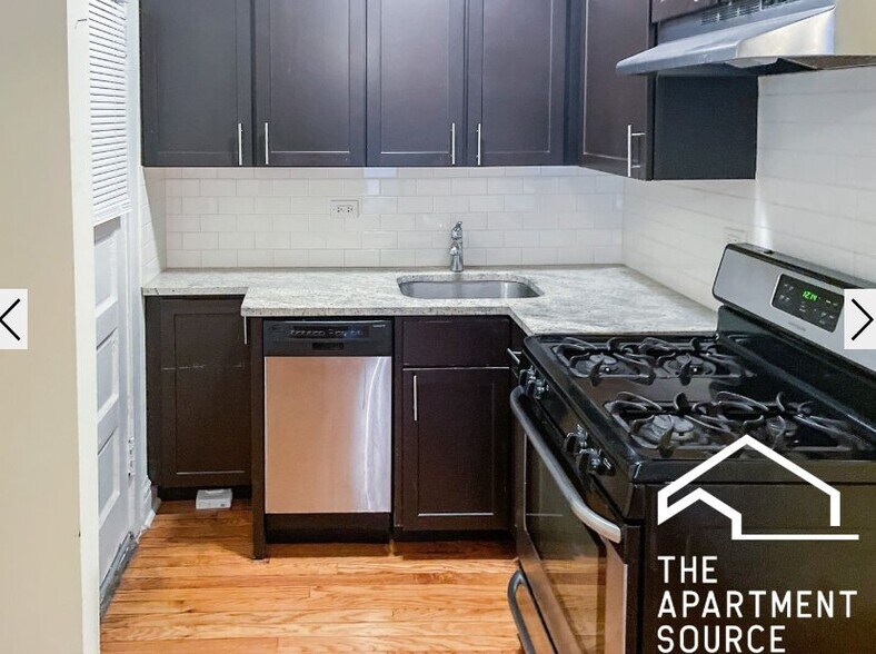 Building Photo - 518 W Cornelia Ave