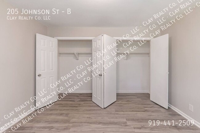 Building Photo - 205 Johnson St