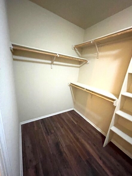 Building Photo - 6721 Cold Water