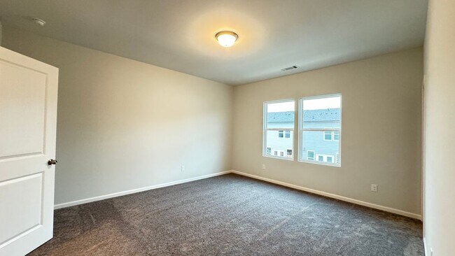 Building Photo - 2278 Whistler Wy