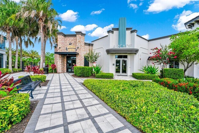 Building Photo - 652 Benoi Dr