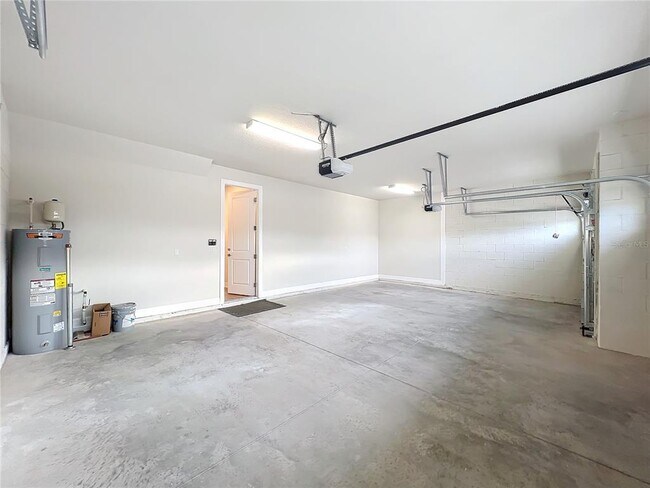 Building Photo - 3276 Windbeam Ct